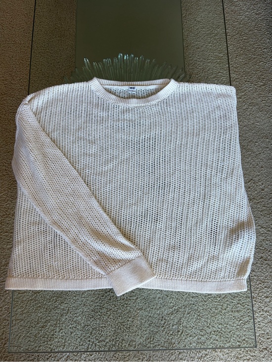 Uniqlo Sweaters - 💜 Uniqlo Open Knit Sweater